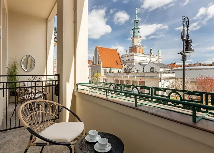 Loggia Apartments